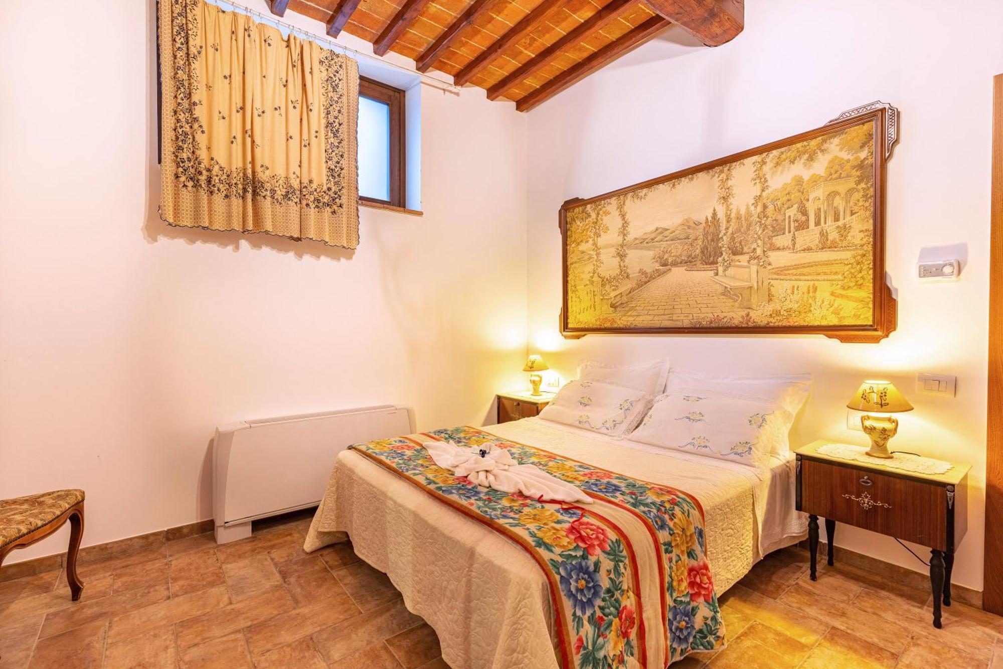 Agriturismo Il Casato - Il Torchio Пиенца Экстерьер фото